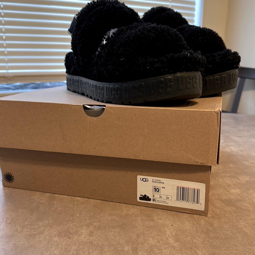 Ugg platform sandals furry